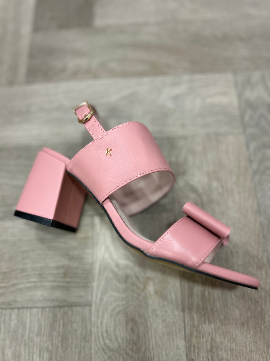 Brecon petal pinkheels