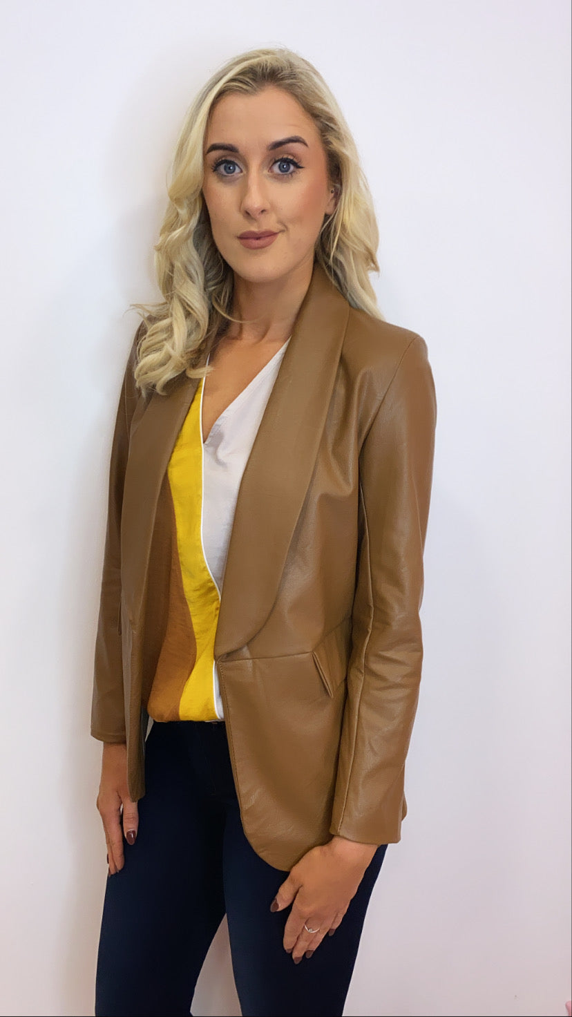 Sabina tri tone sale top