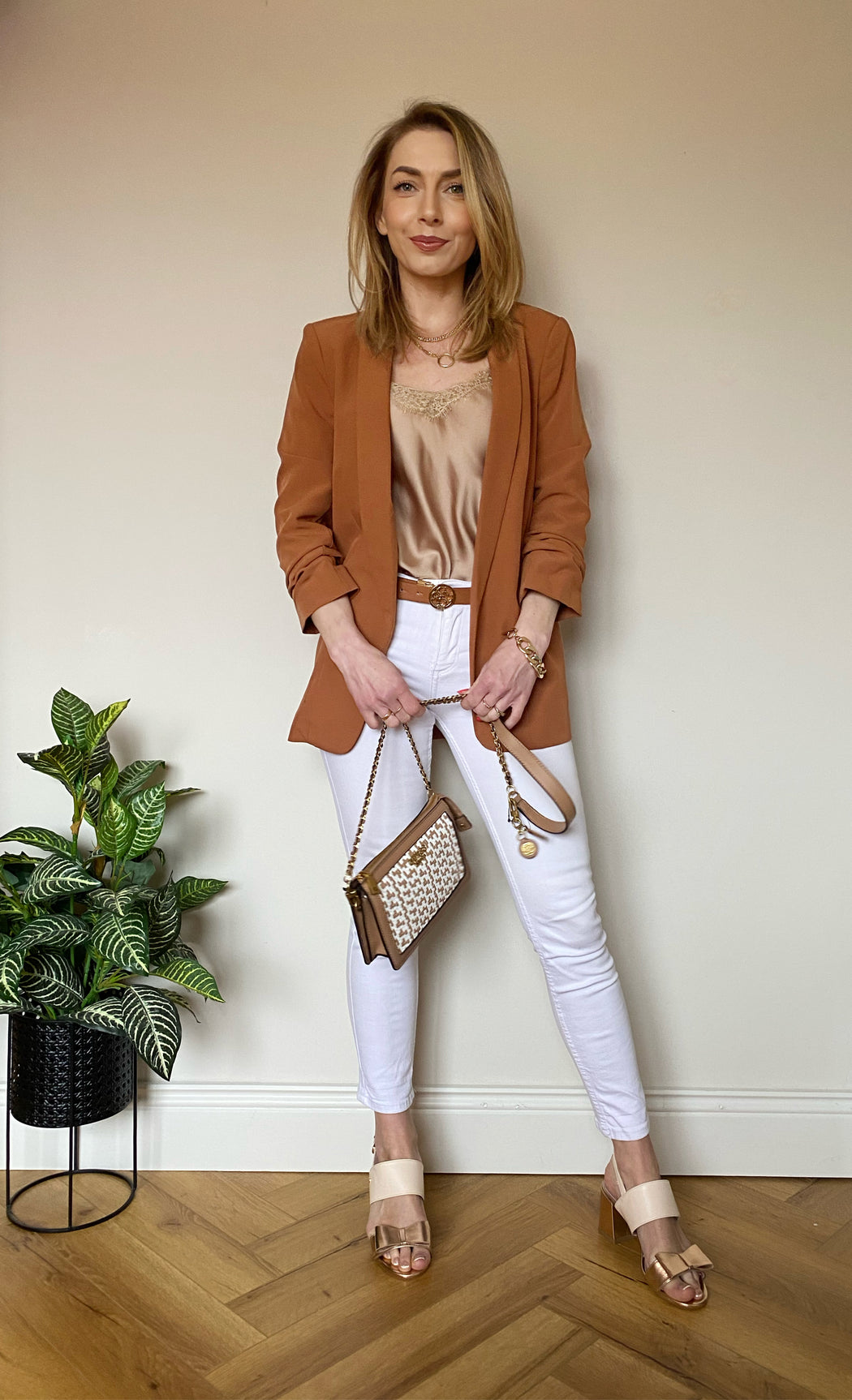 Brecon Golden shore heels