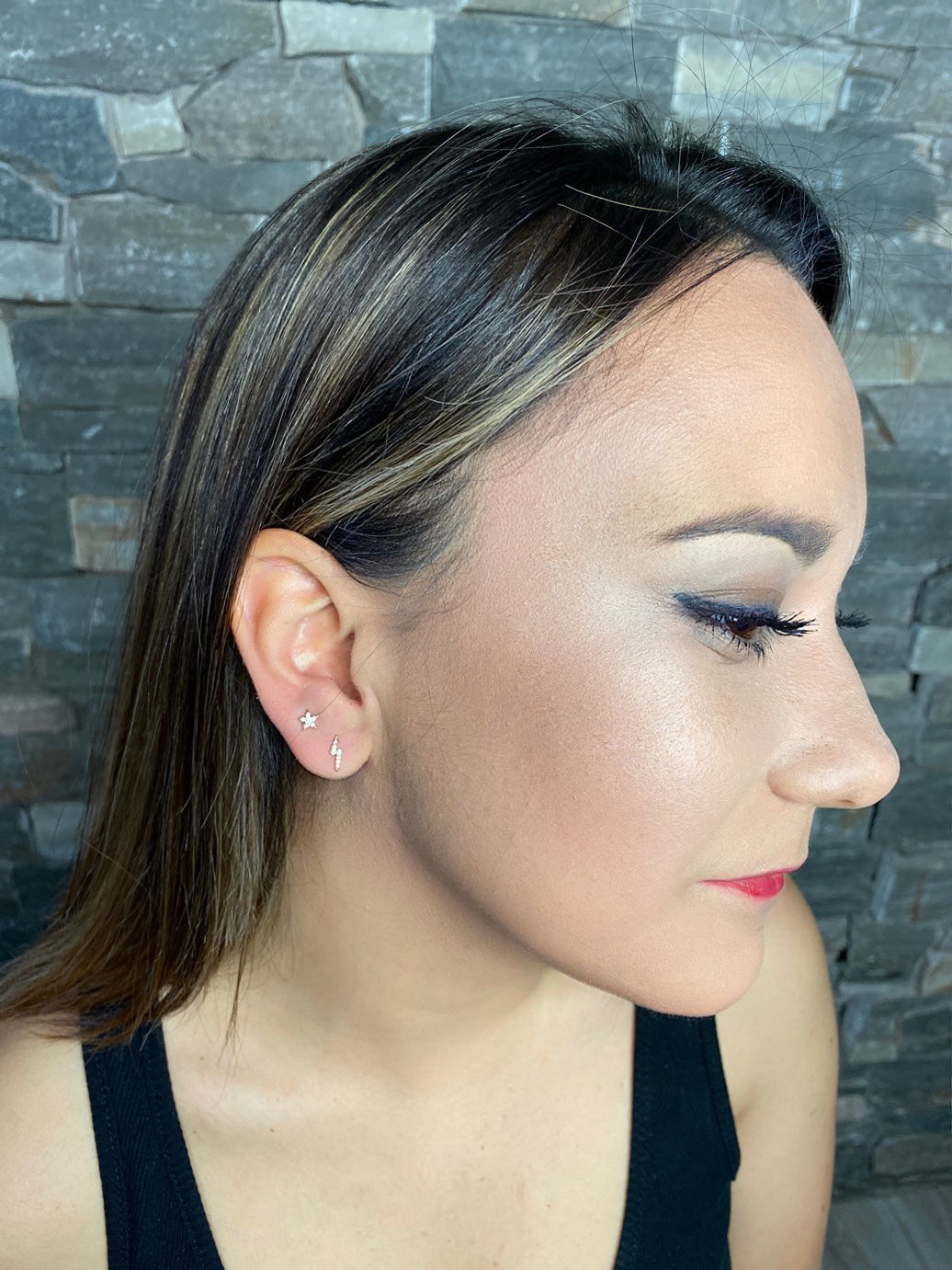 P123eap AUBREY ROSE GOLD EARRING SET