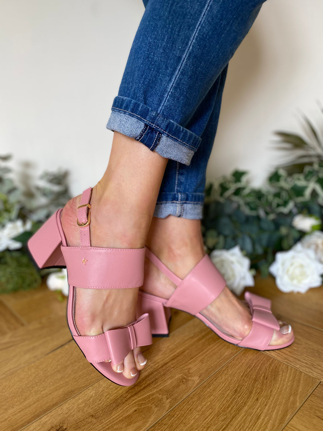 Brecon petal pinkheels