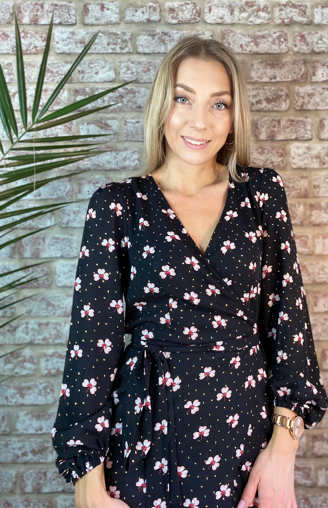 Shrimp black floral wrap midi dress traff