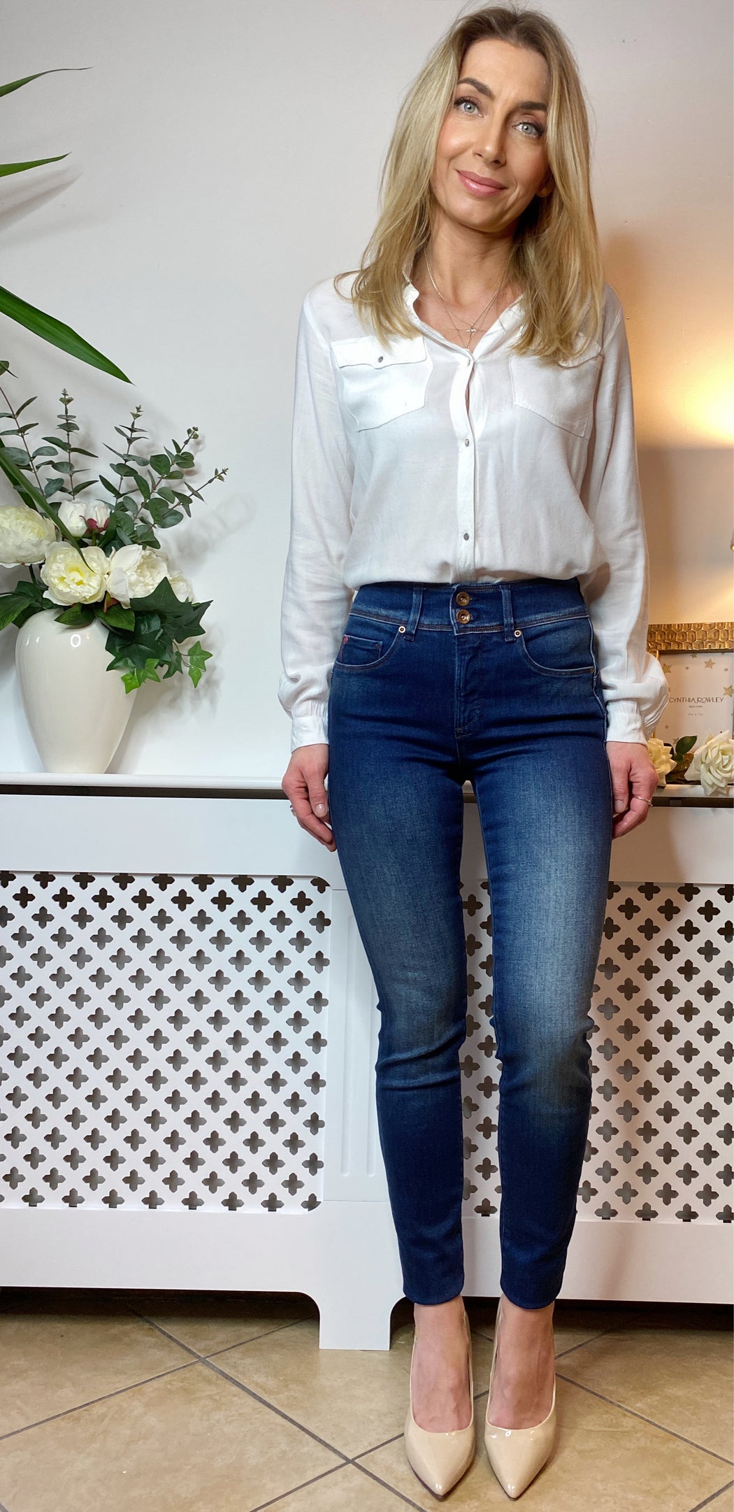 123253 PUSH IN SECRET SKINNY DARK JEANS