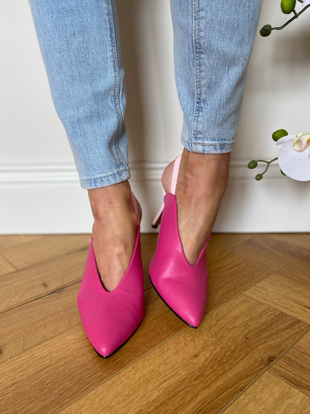 Magenta slide melton heels