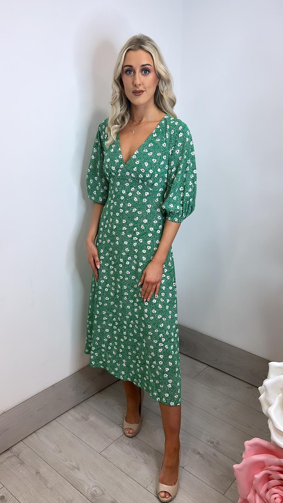 Traffic People Gloria Green Ditzy Floral Print Midi Dress