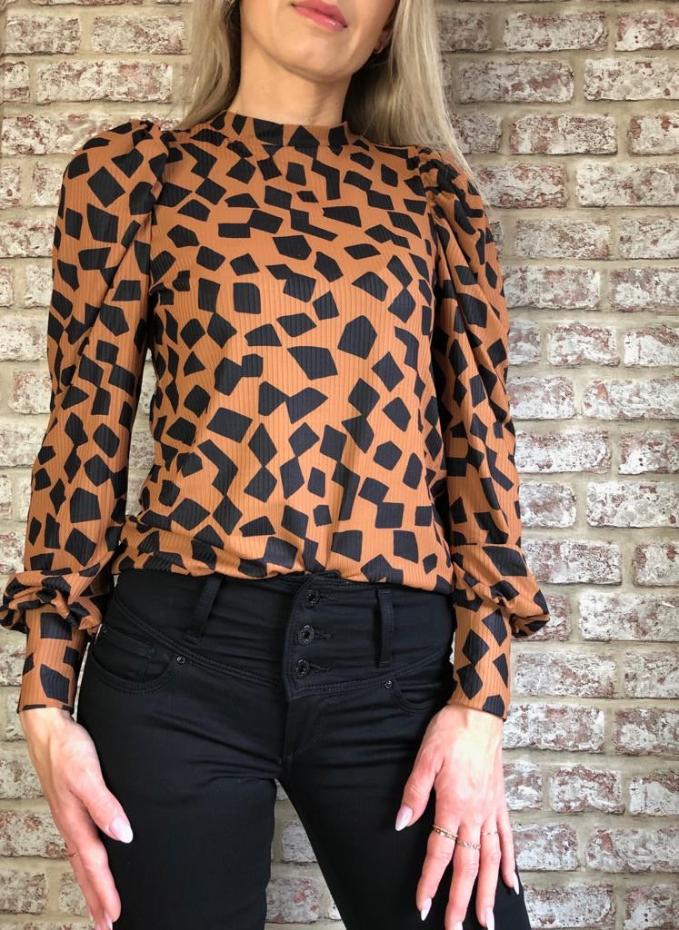 123425 MYSTERY PUSH UP SKINNY TRUE BLACK
