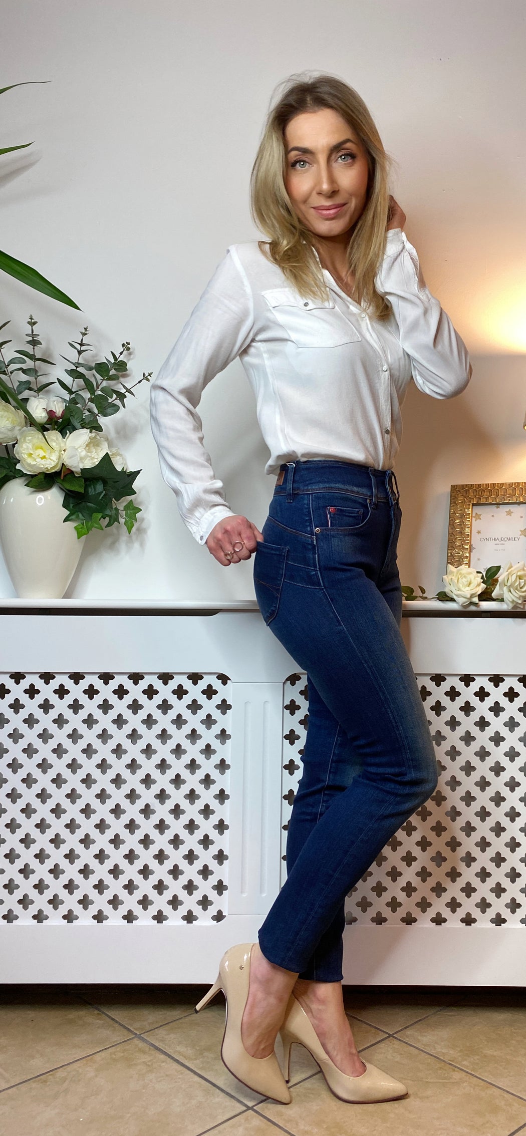 123253 PUSH IN SECRET SKINNY DARK JEANS