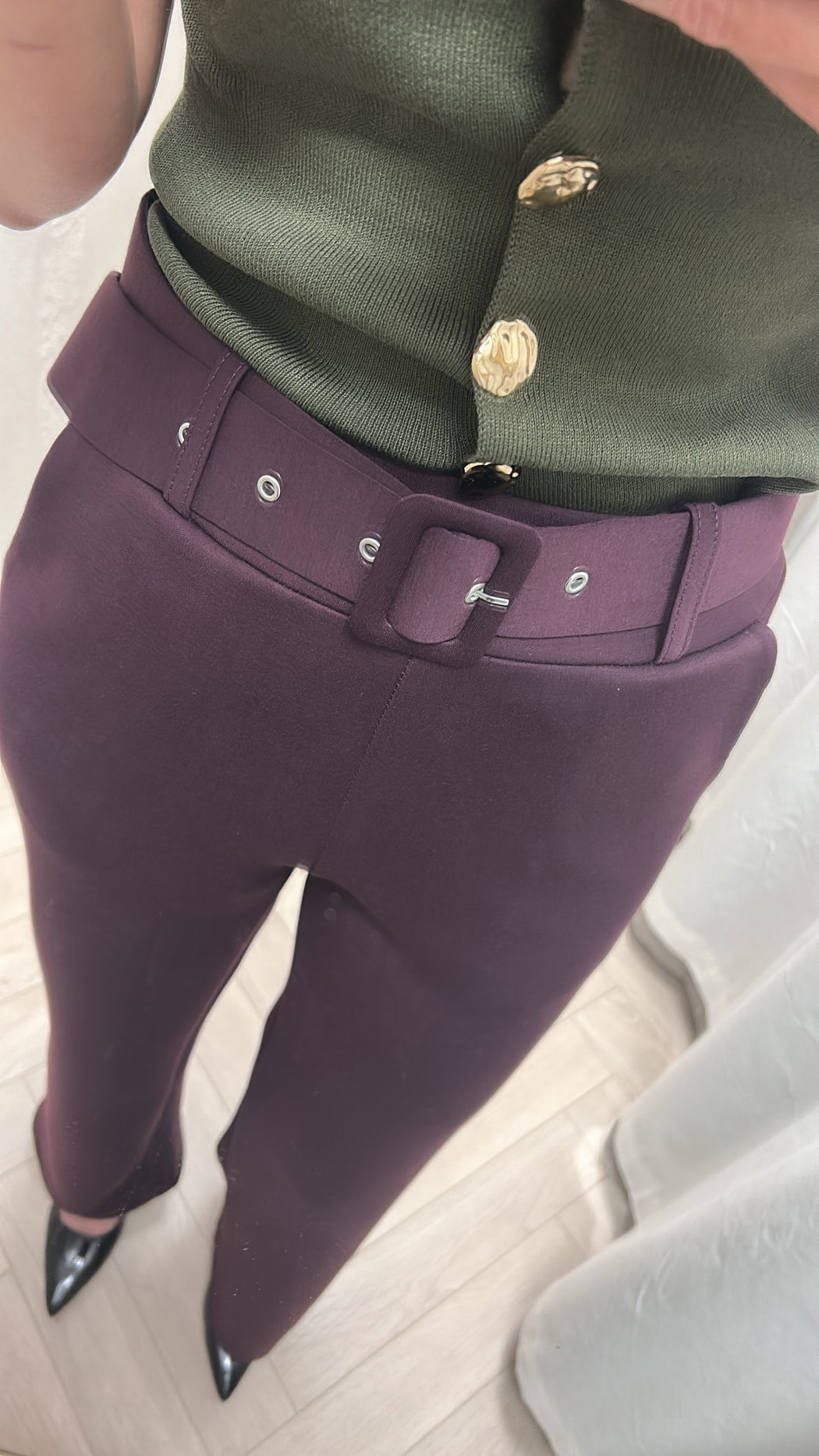Wine belted trousers