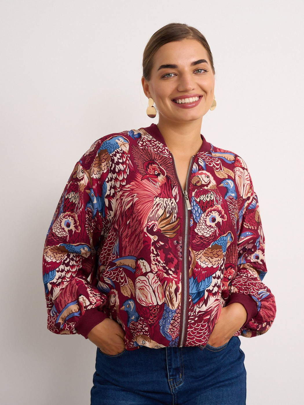 Satira wine bomber