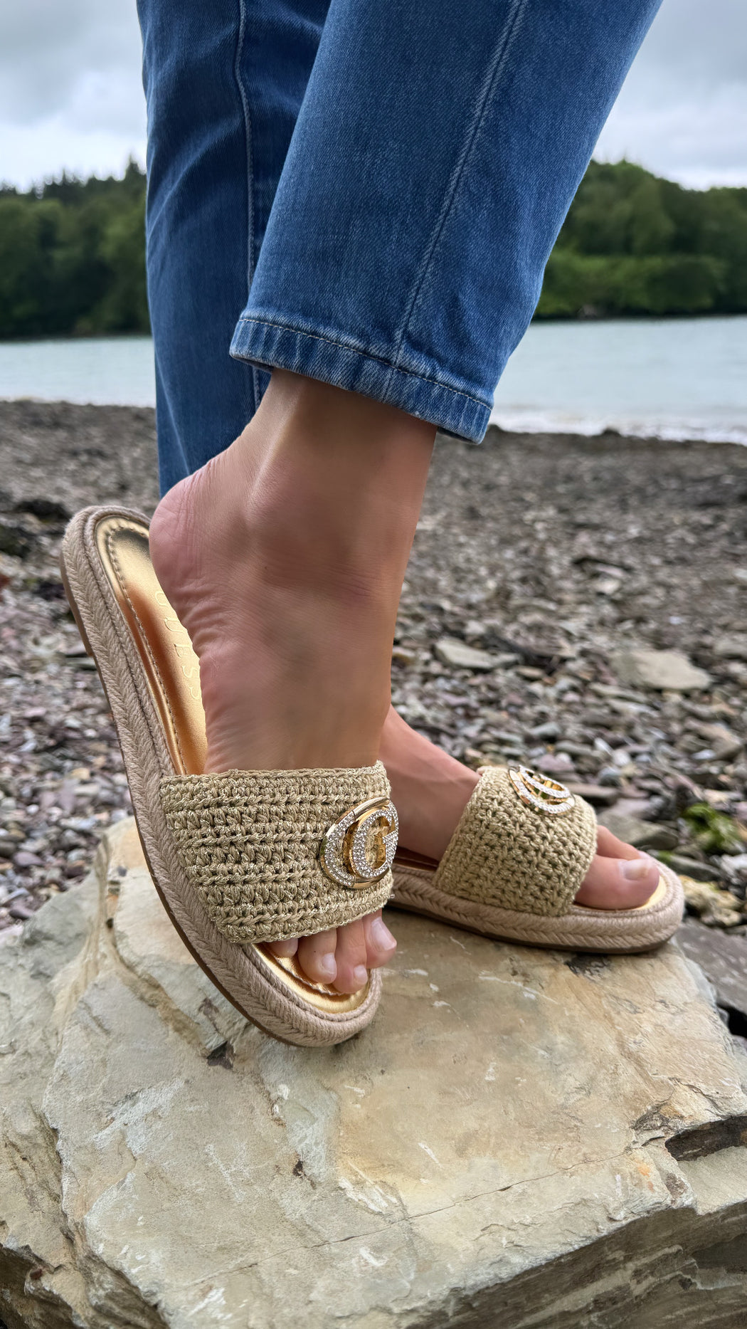Guess
Florizi Platform sandals flpfloesu03