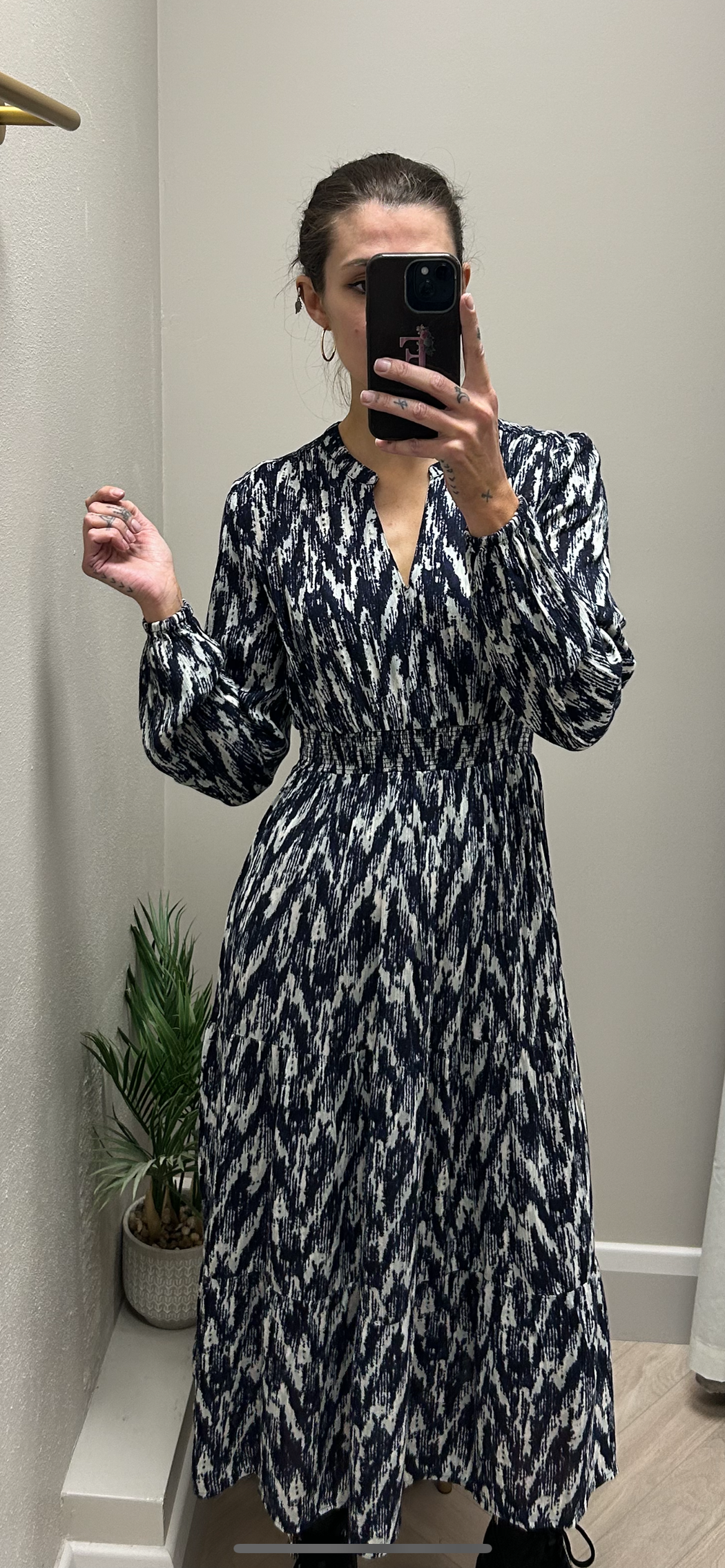 Vulca navy print midi