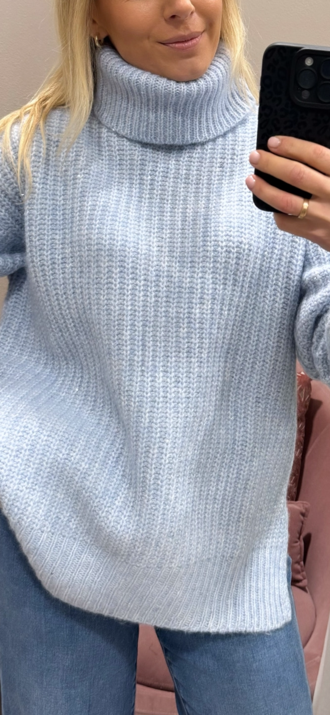 Midnight blue knit