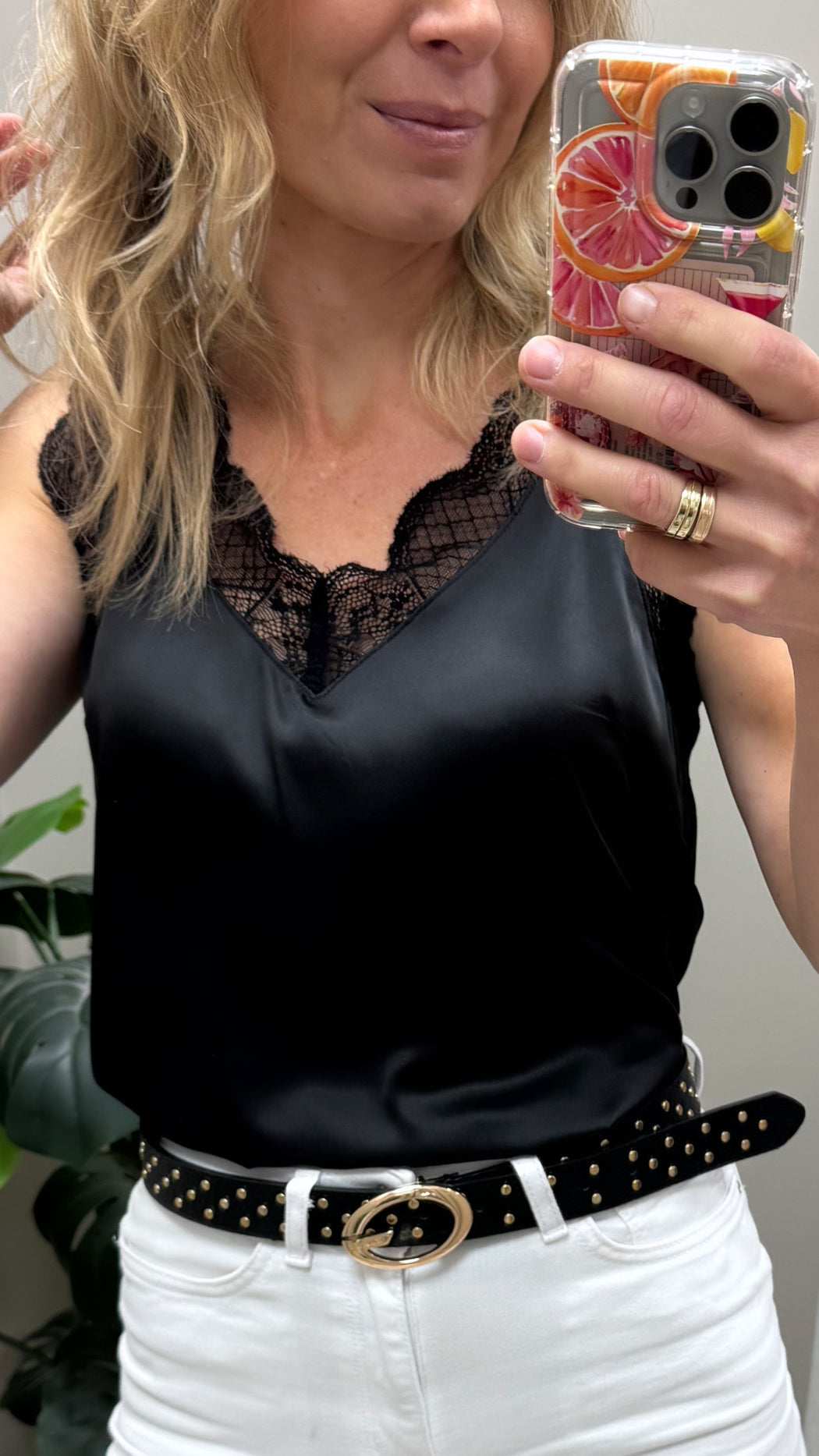 Vara-ta black cami