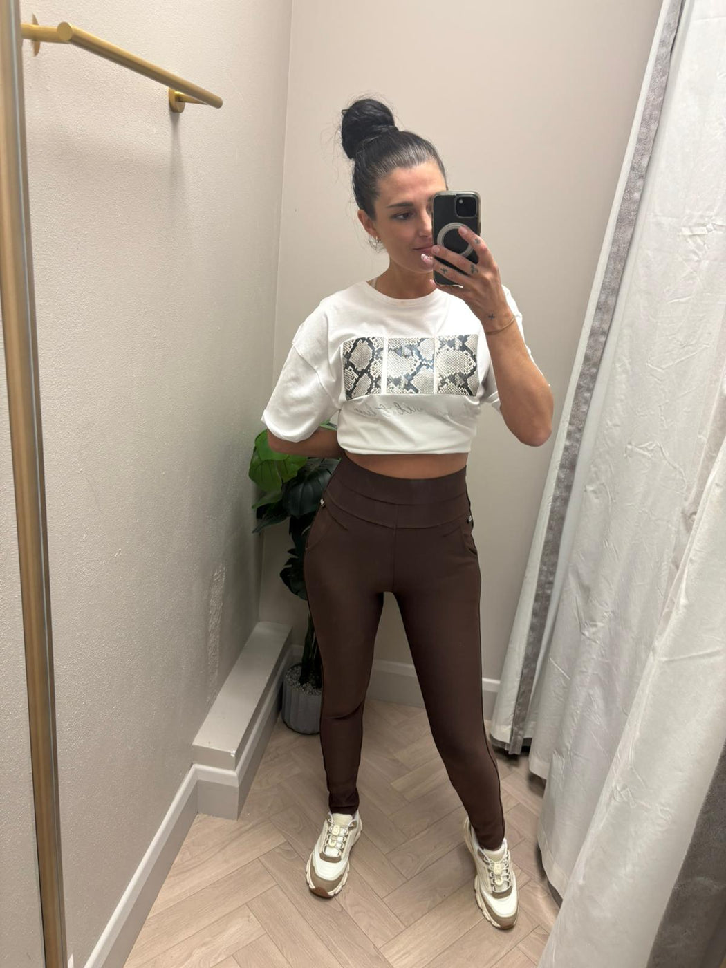 Veny python tee