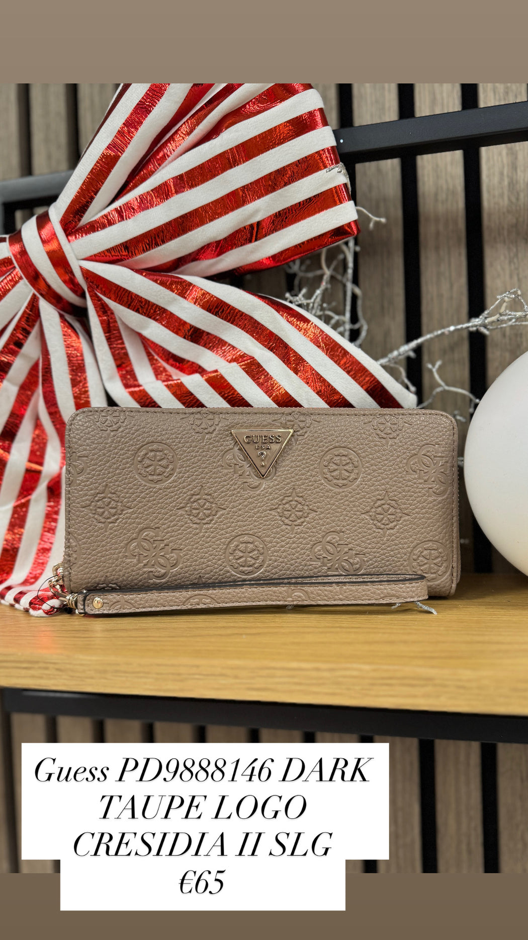 Guess PD9888146 DARK TAUPE LOGO
CRESIDIA II SLG