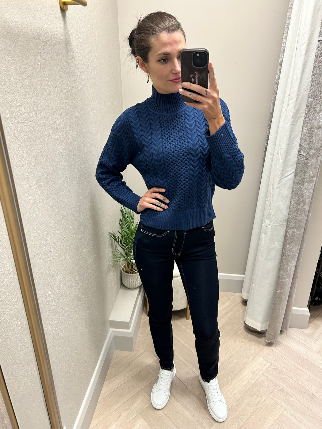 Edwina navy cable knit