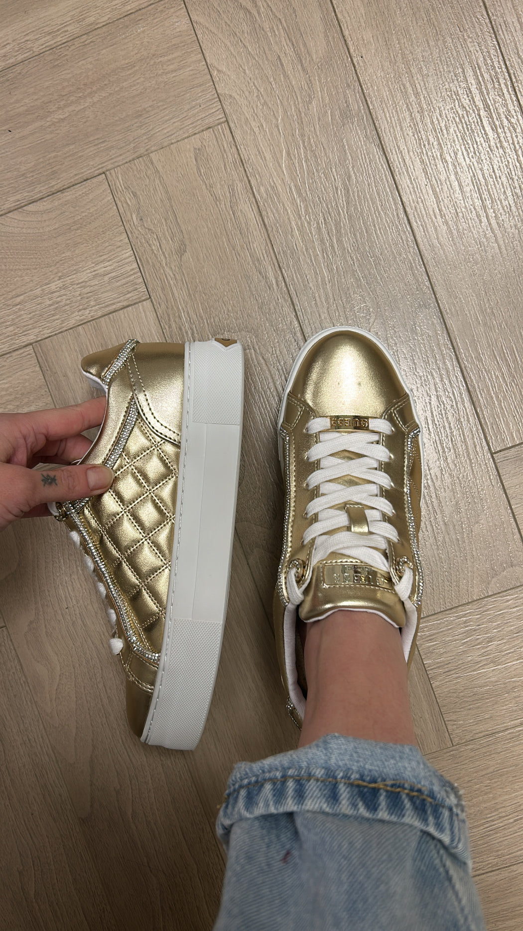 Guess gold quilted sneaker flpgraeke12