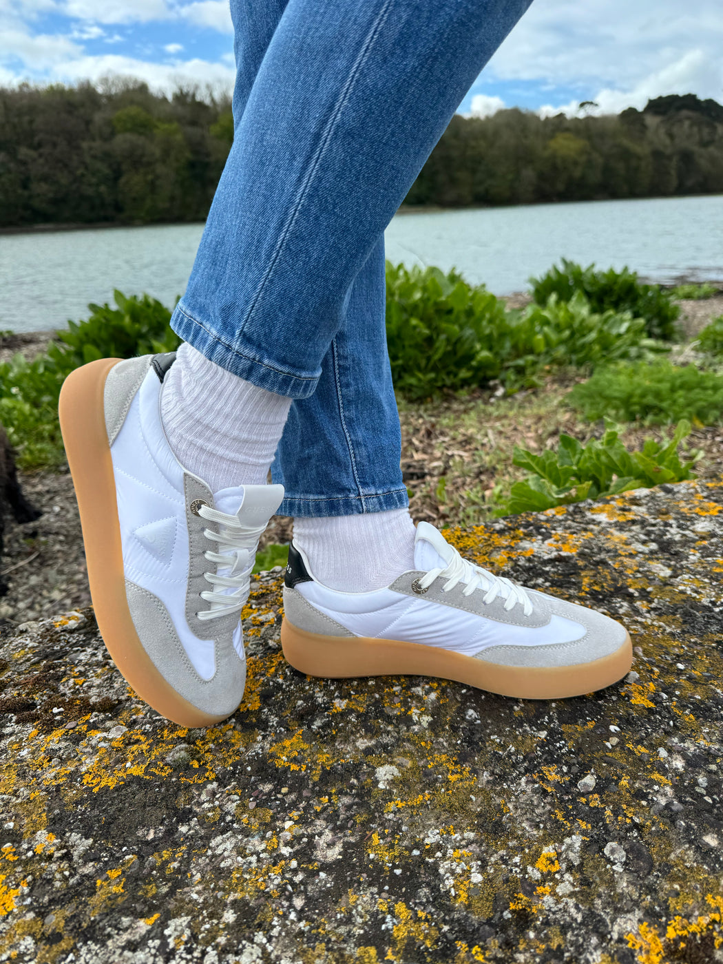 Guess suede insert trainer