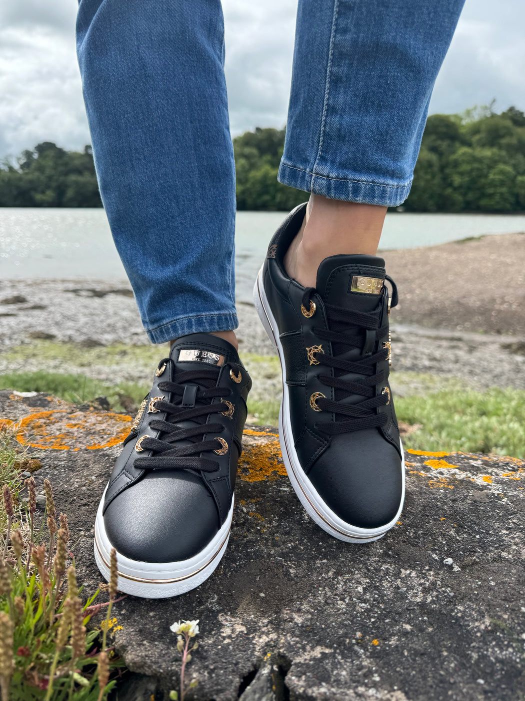 Guess stew black trainer
