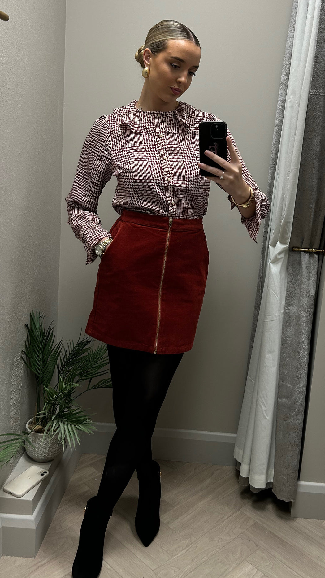 Enore burgundy blouse