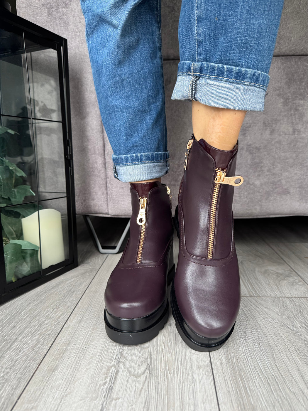 Pottery damson boots