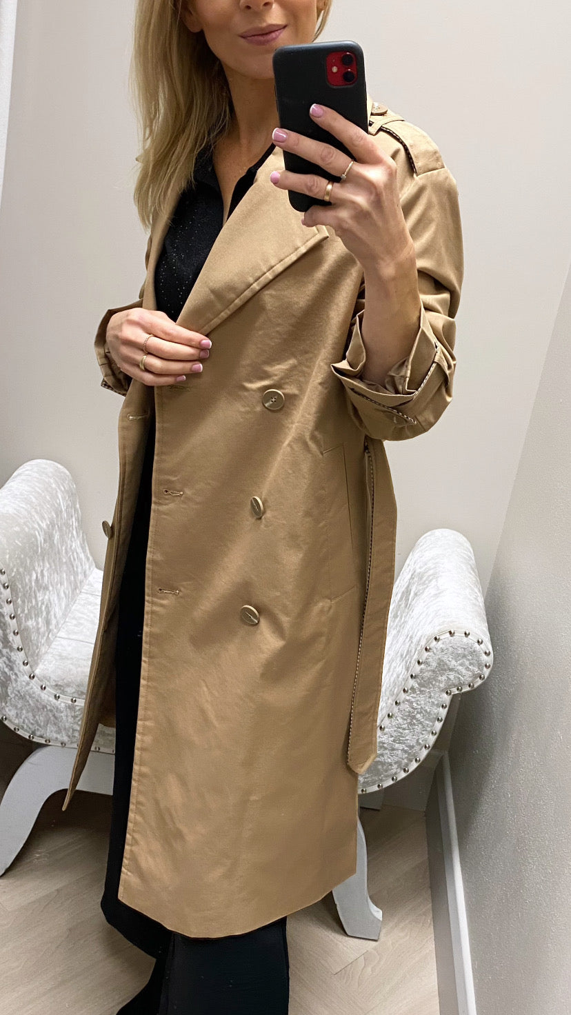 Mega trench camel jacket