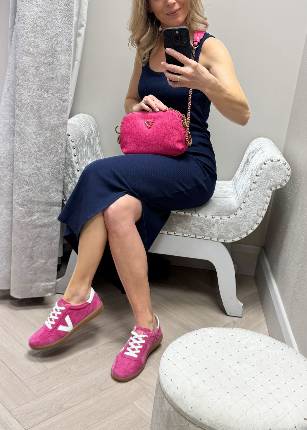 Vb878212 guess Magenta becci double zip crossbody