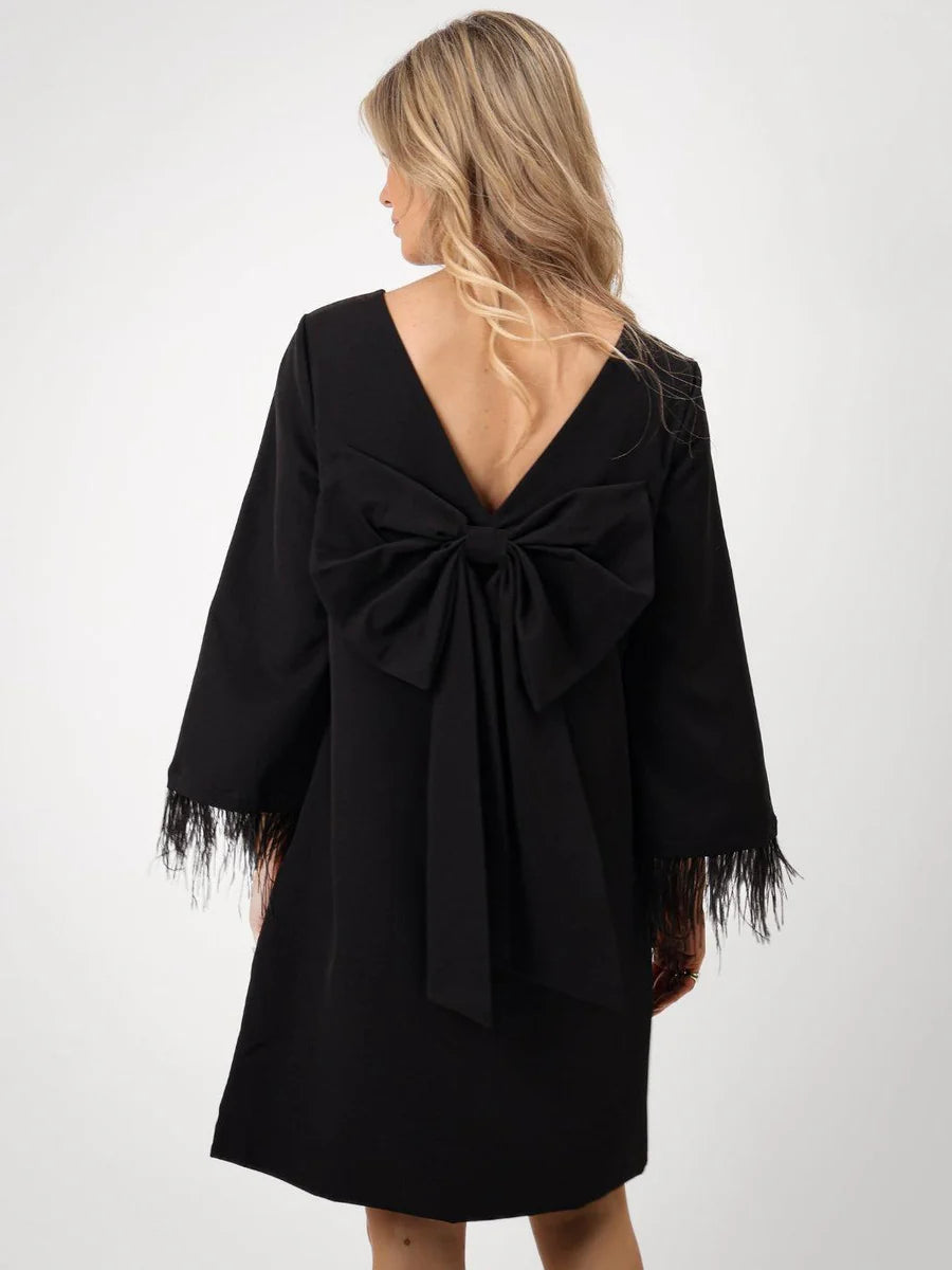 DAKOTA MINI SHIFT DRESS IN BLACK
