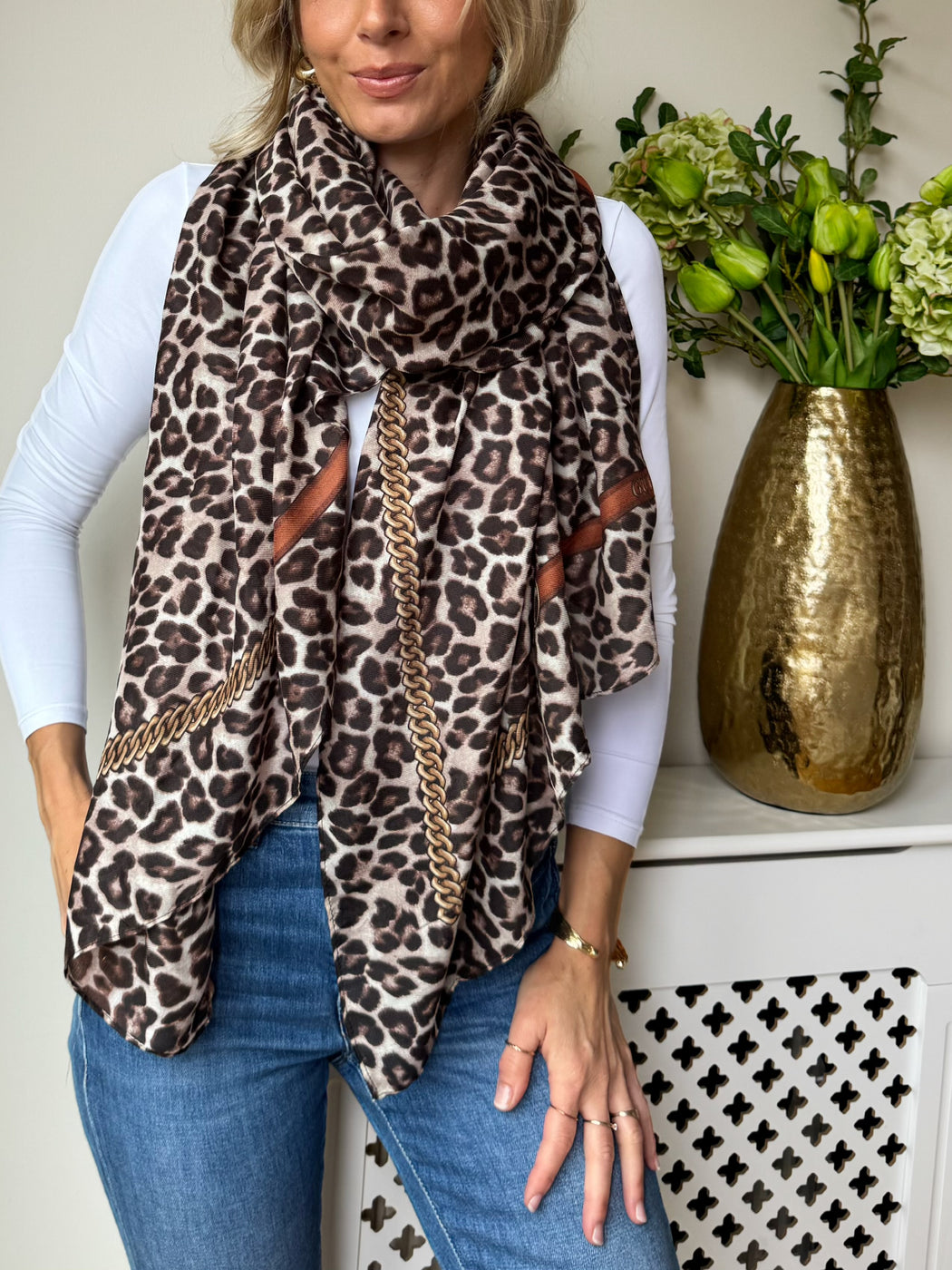 Guess Animalier Scarf-aw5349pol03-bro