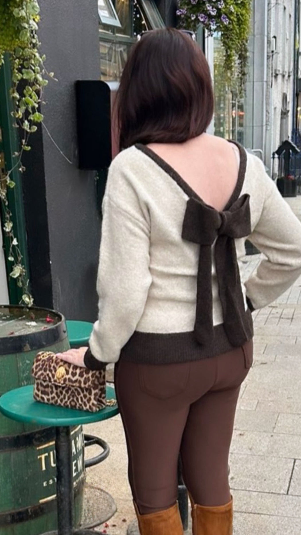 Kass bow back knit