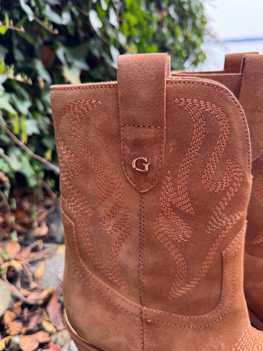 Guess 3/4 suede boots FLTSALSUE10