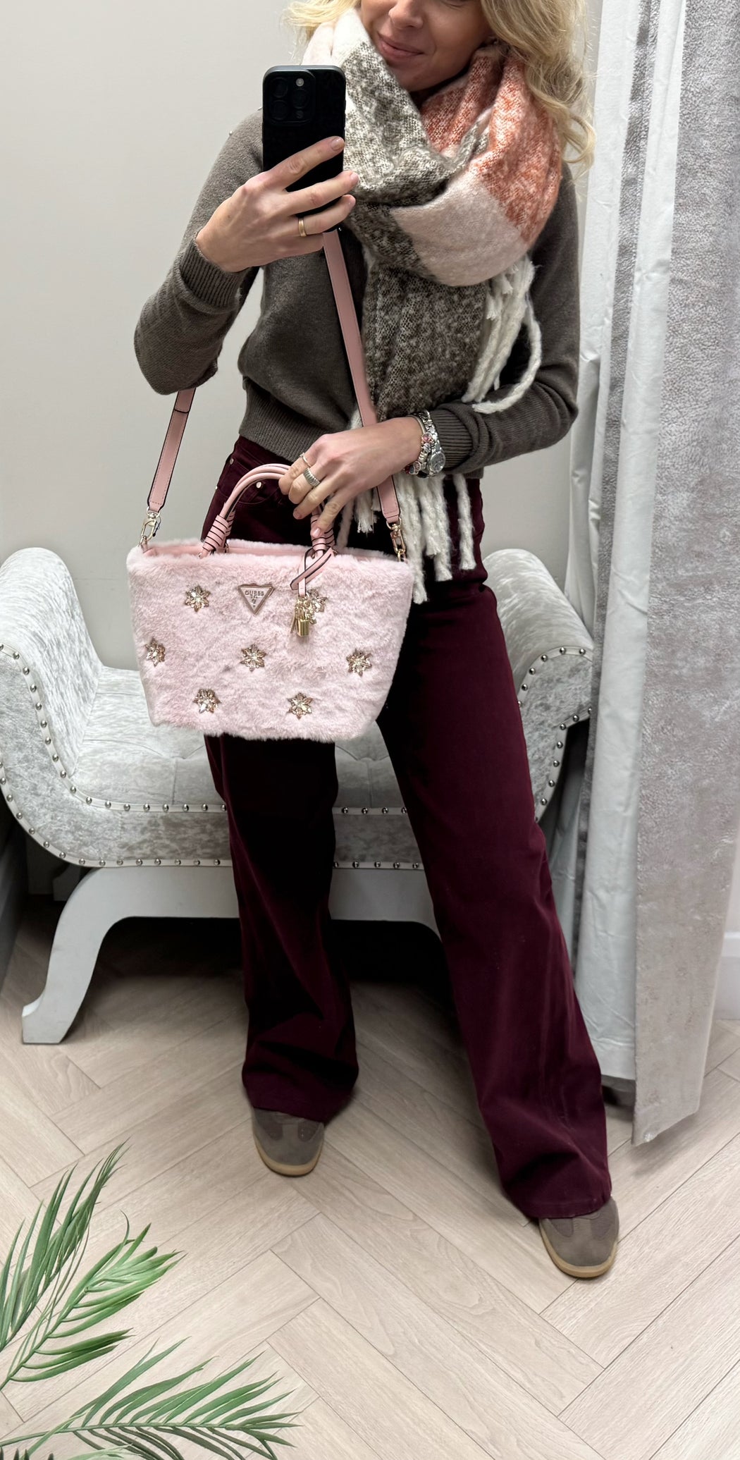 Guess pink rhinestone shaida bag we814322