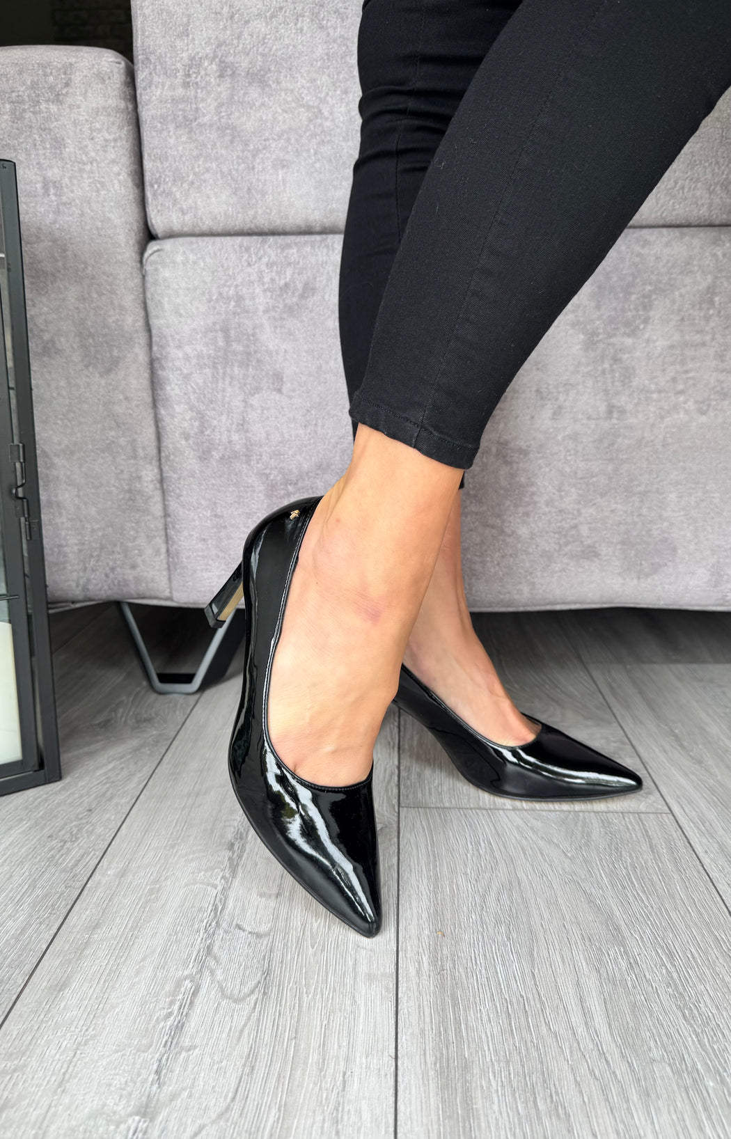 Bamburgh schwarz heel