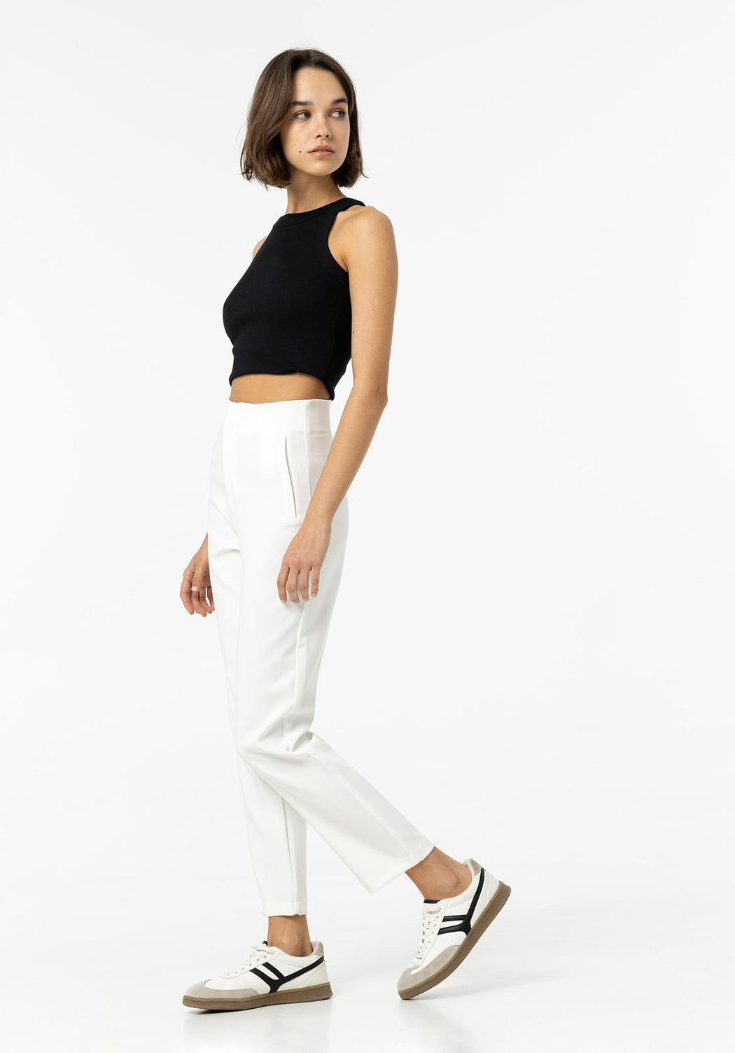Raven winter /white trousers