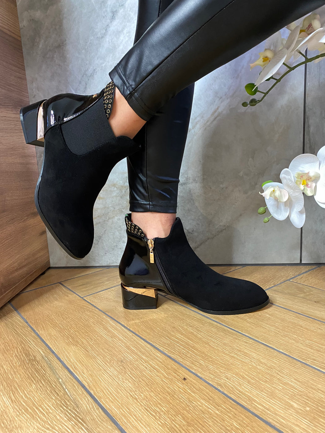 Alce  black boots