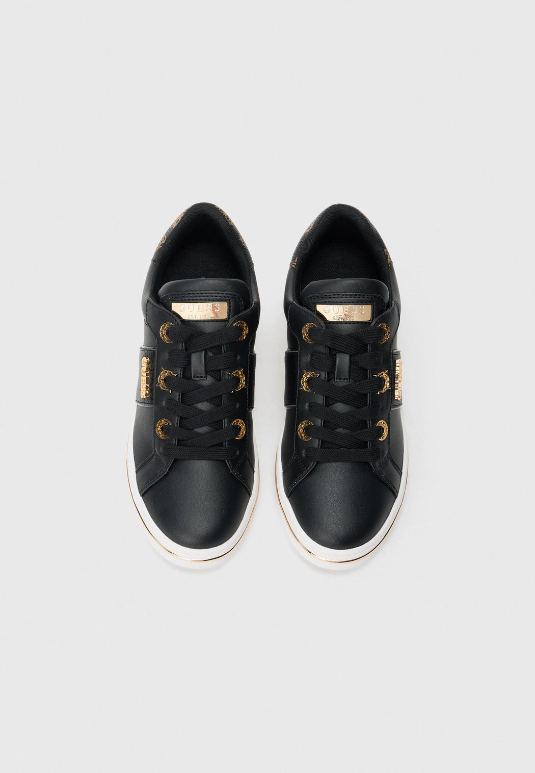 Guess stew black trainer