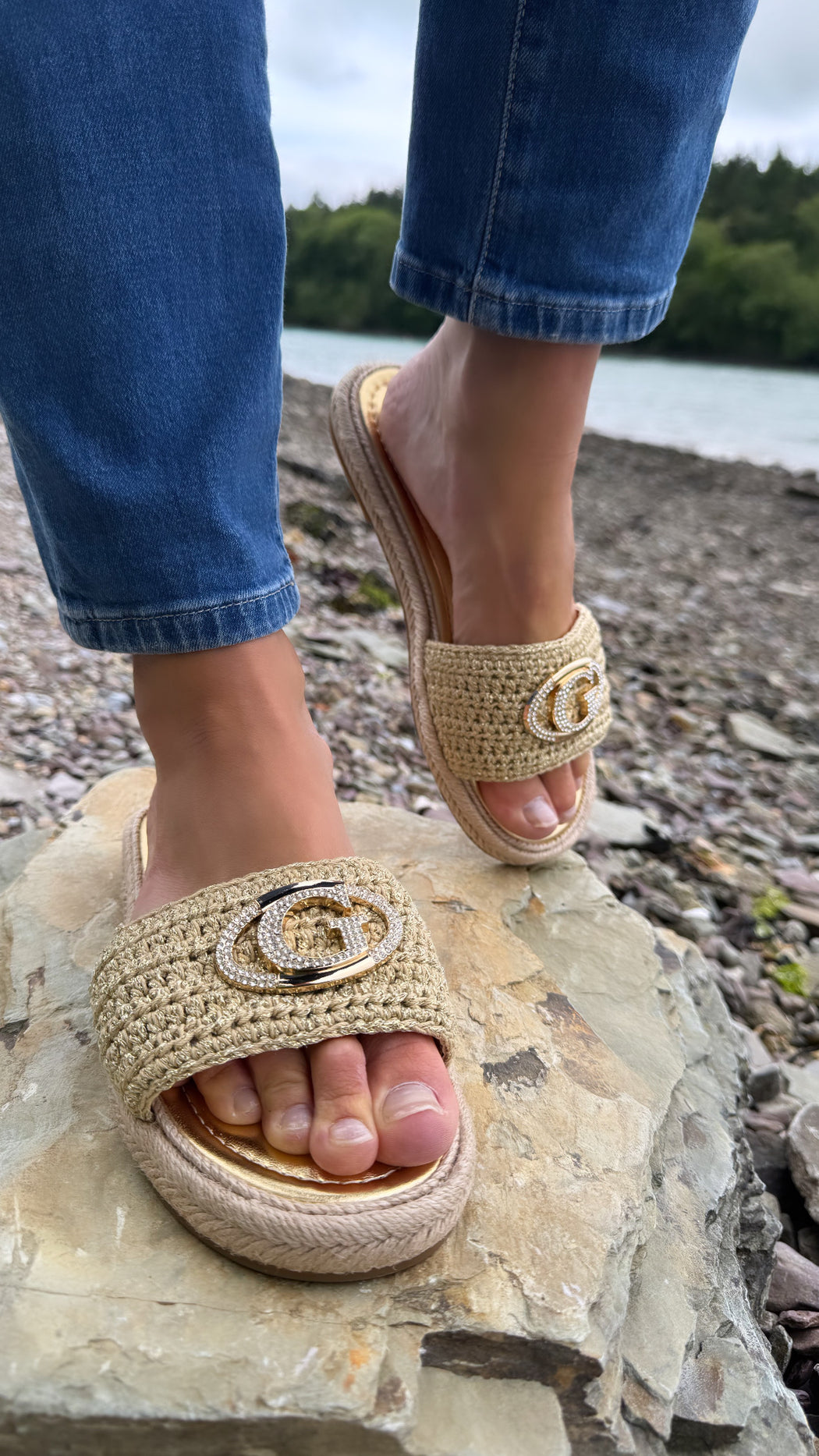 Guess
Florizi Platform sandals flpfloesu03