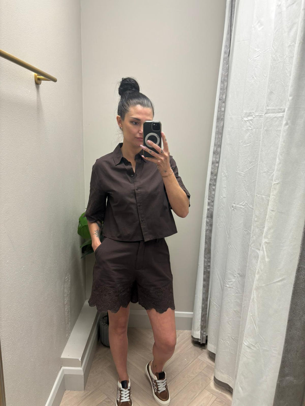 Lencastre brown shirt
