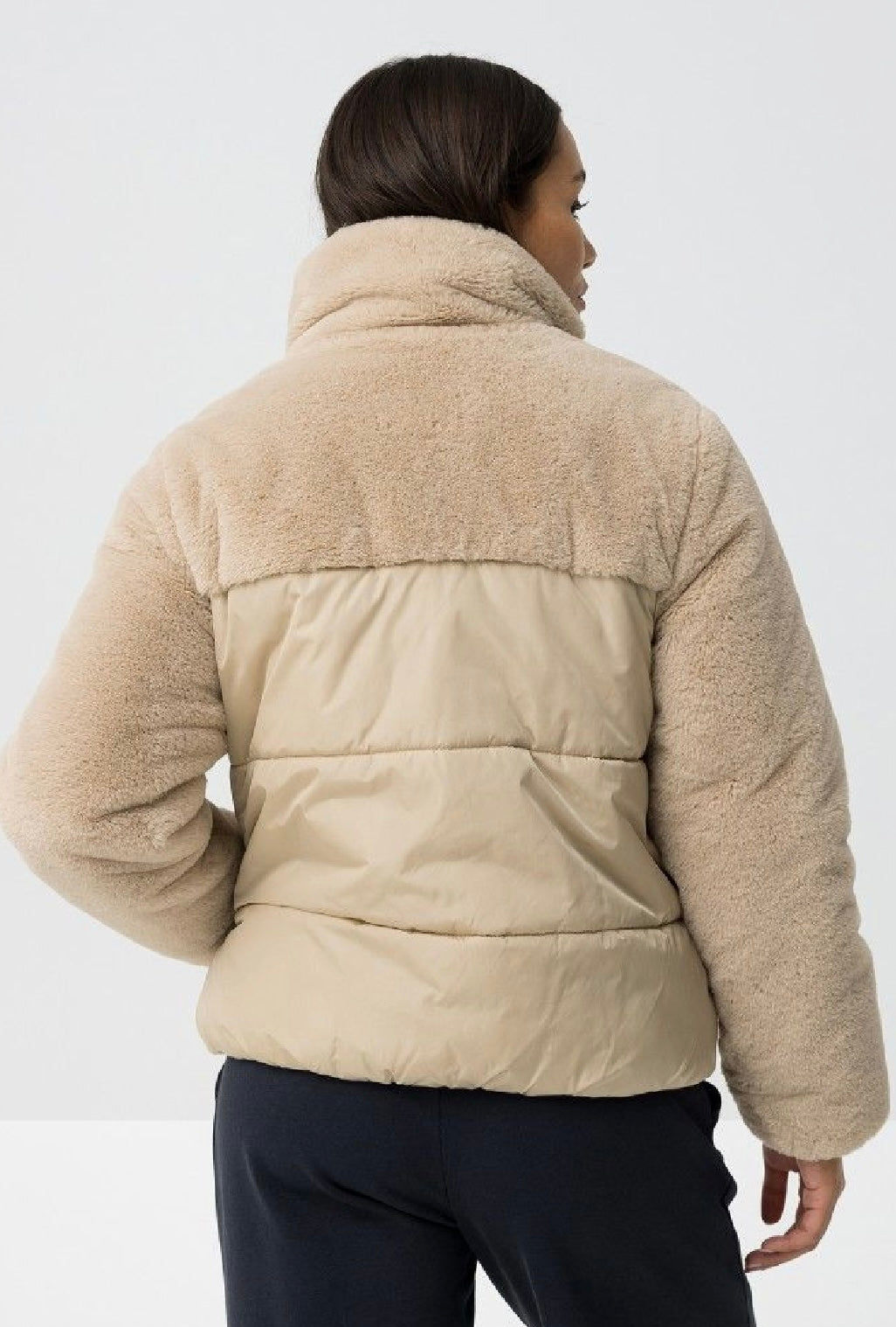 Popperes beige jacket