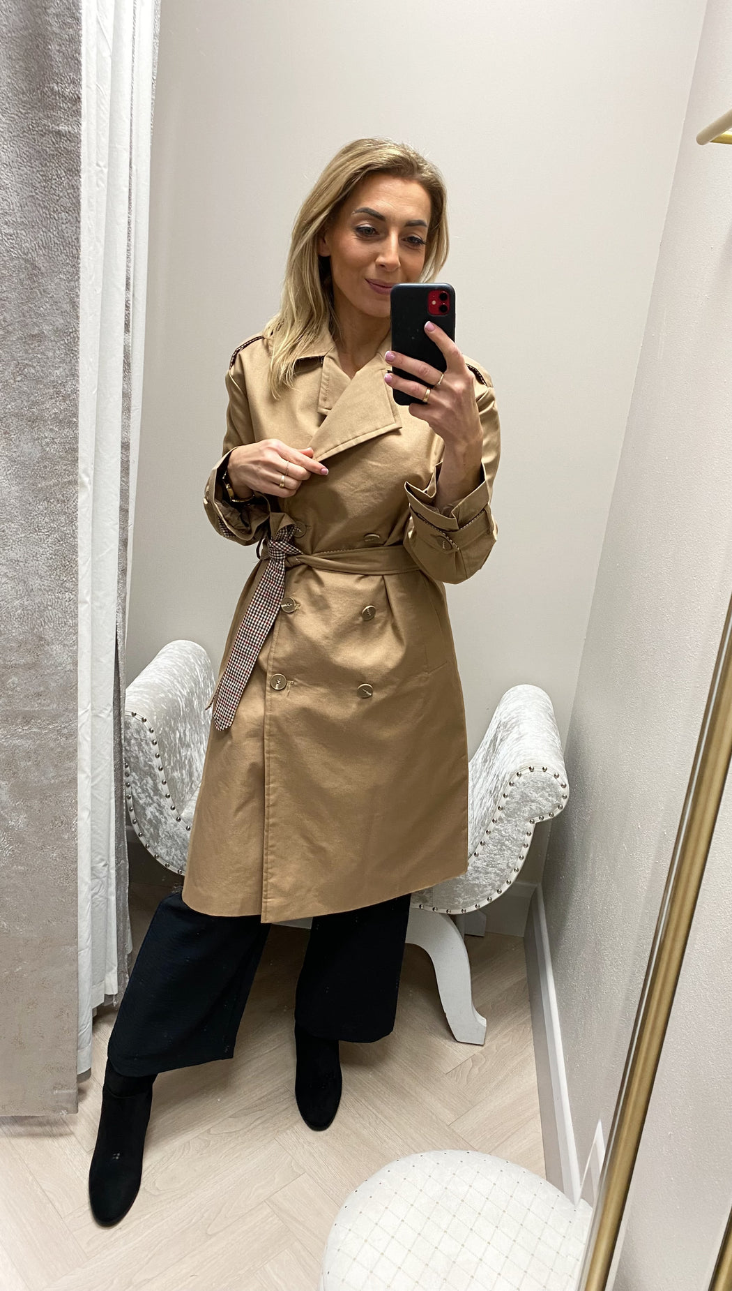 Mega trench camel jacket