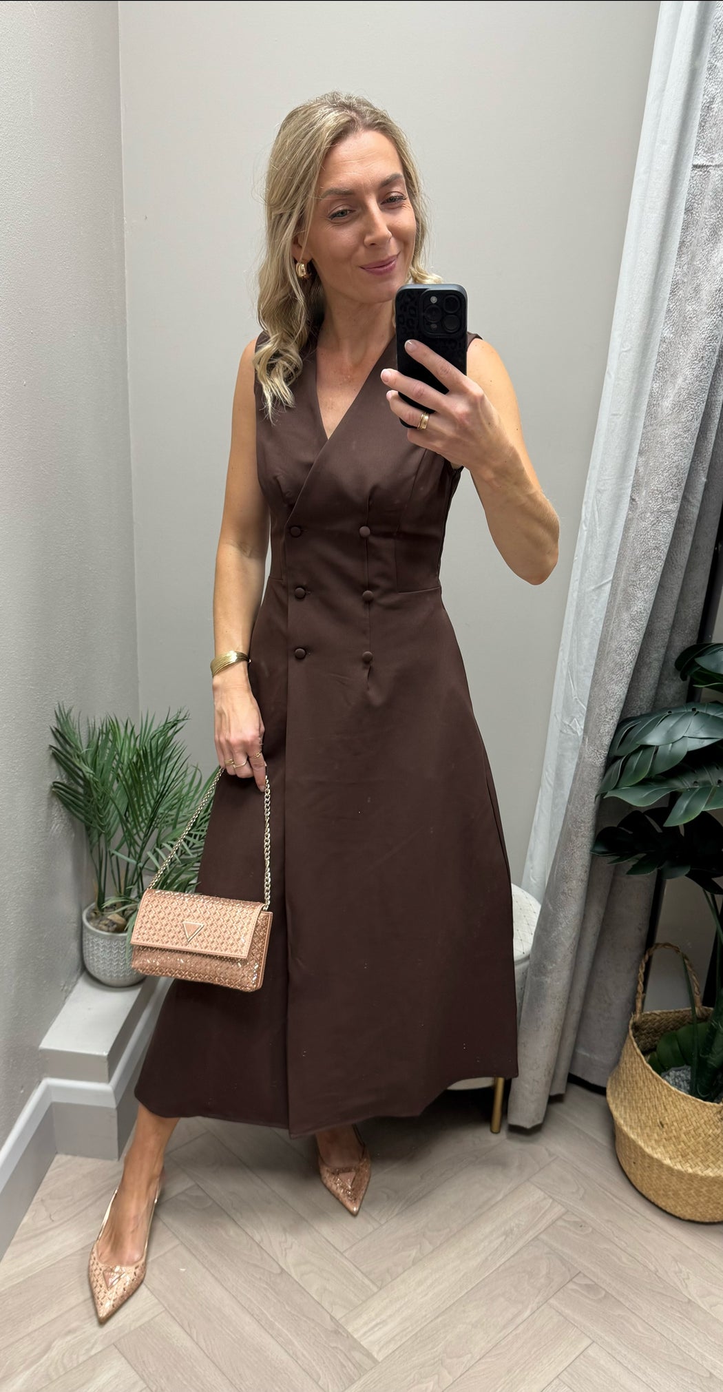 Hazel Tailored Sleeveless Midi Dress Brown