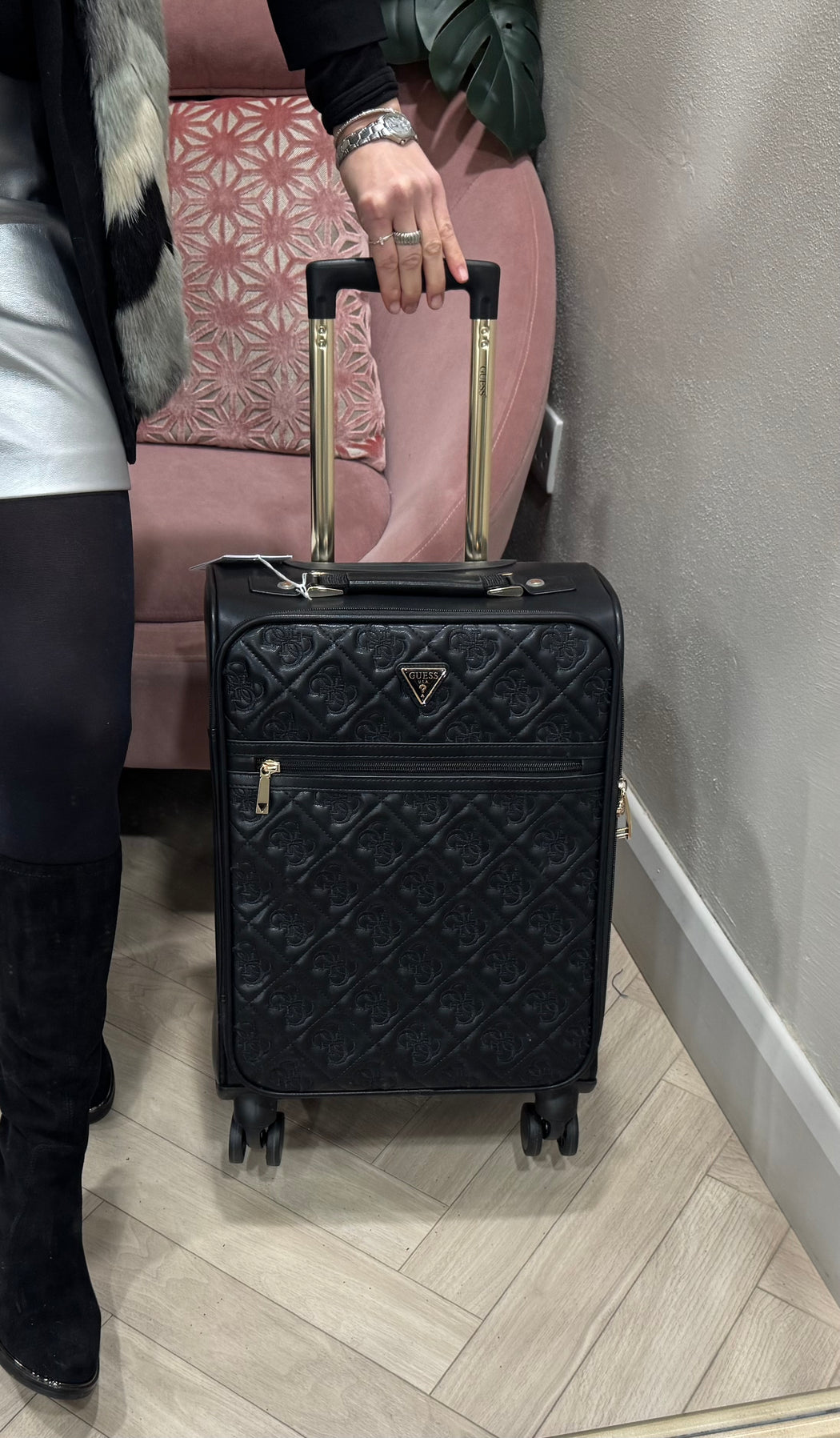 Adelasia guess who I Embossed-4G Logo cabin luggage ql9658983