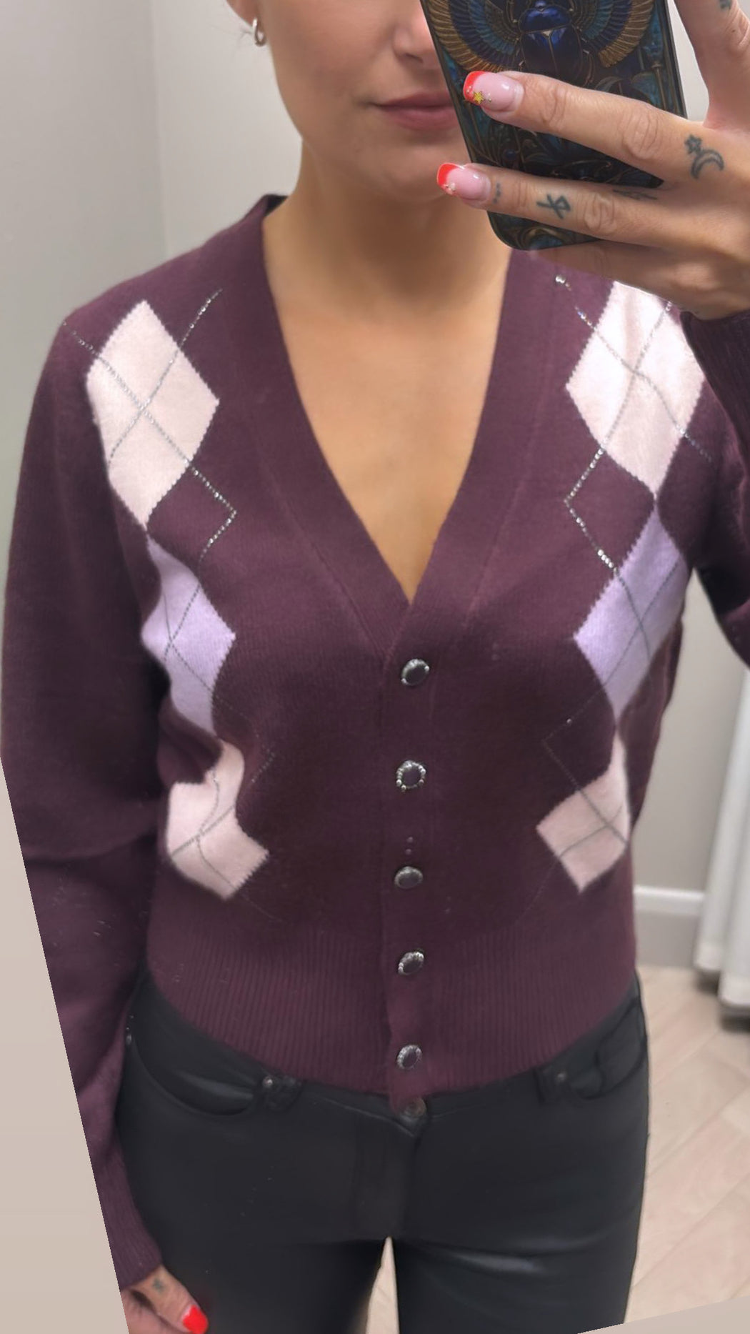Guess Gracie Argyle Cardigan Burgundy. W6BR47Z1446