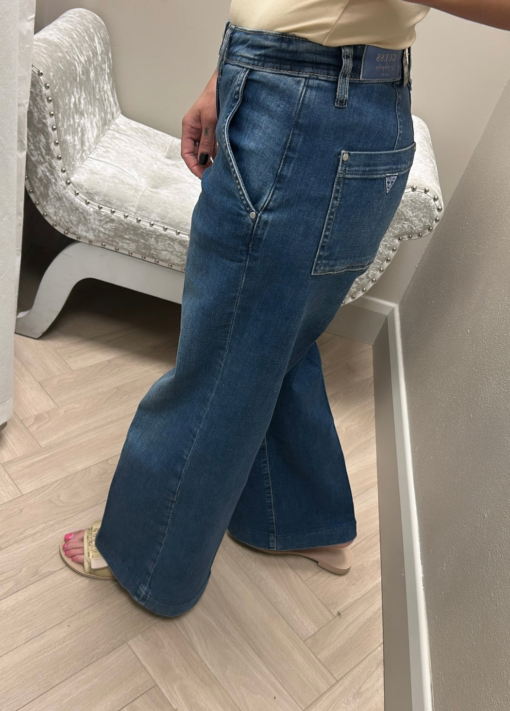 Guess wide leg flare jeans W5RA1LD5L73