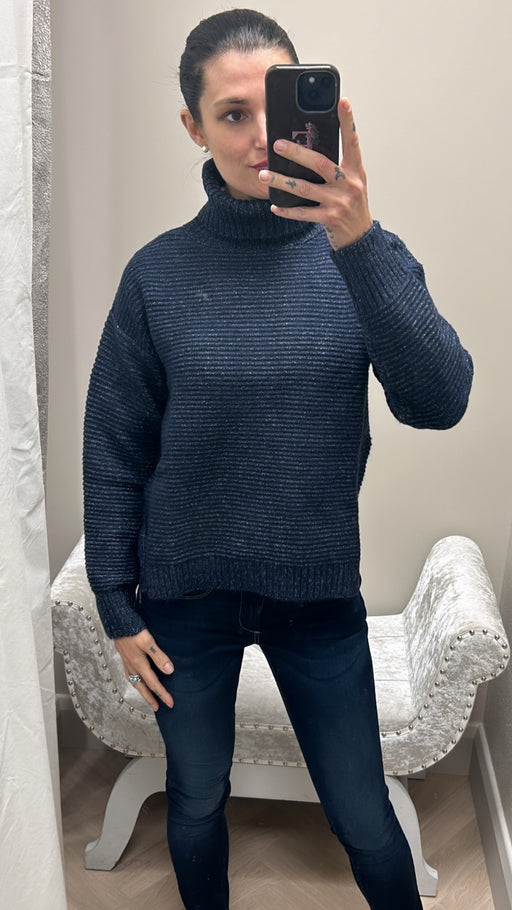 Muffin turtle neck navy knit