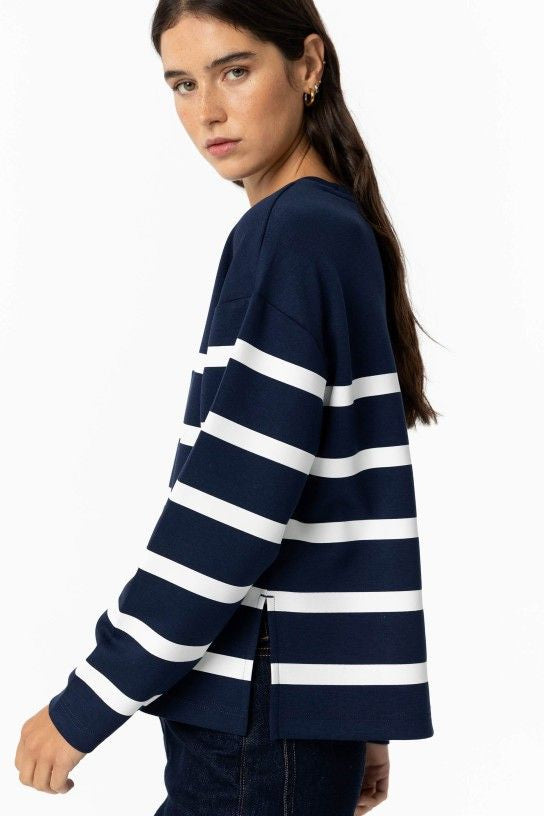 Robin navy sweater top