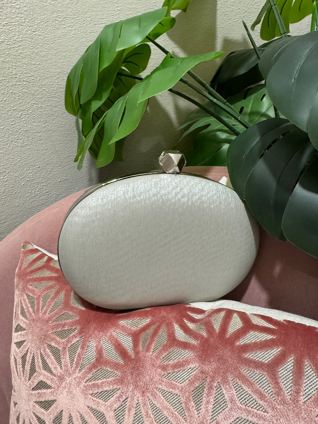 Silver clutch 10255