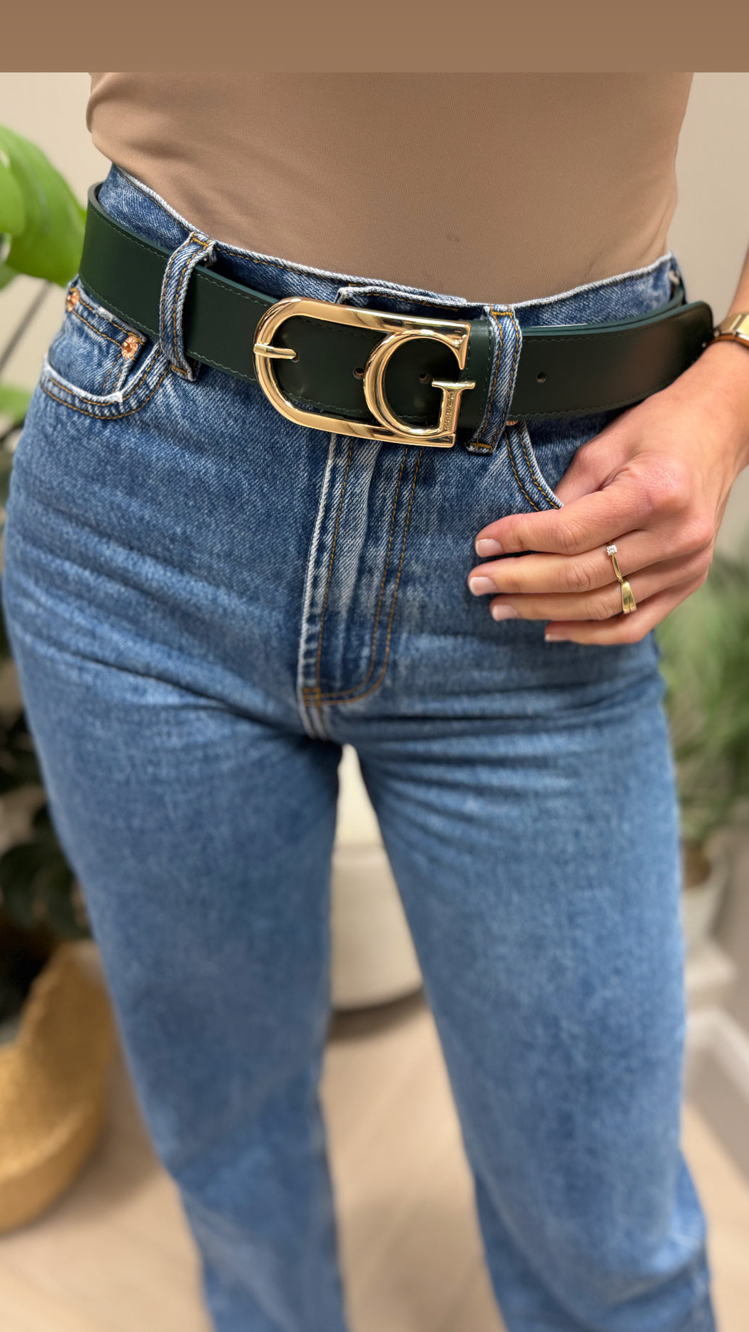 Guess green G belt BW9200P5135