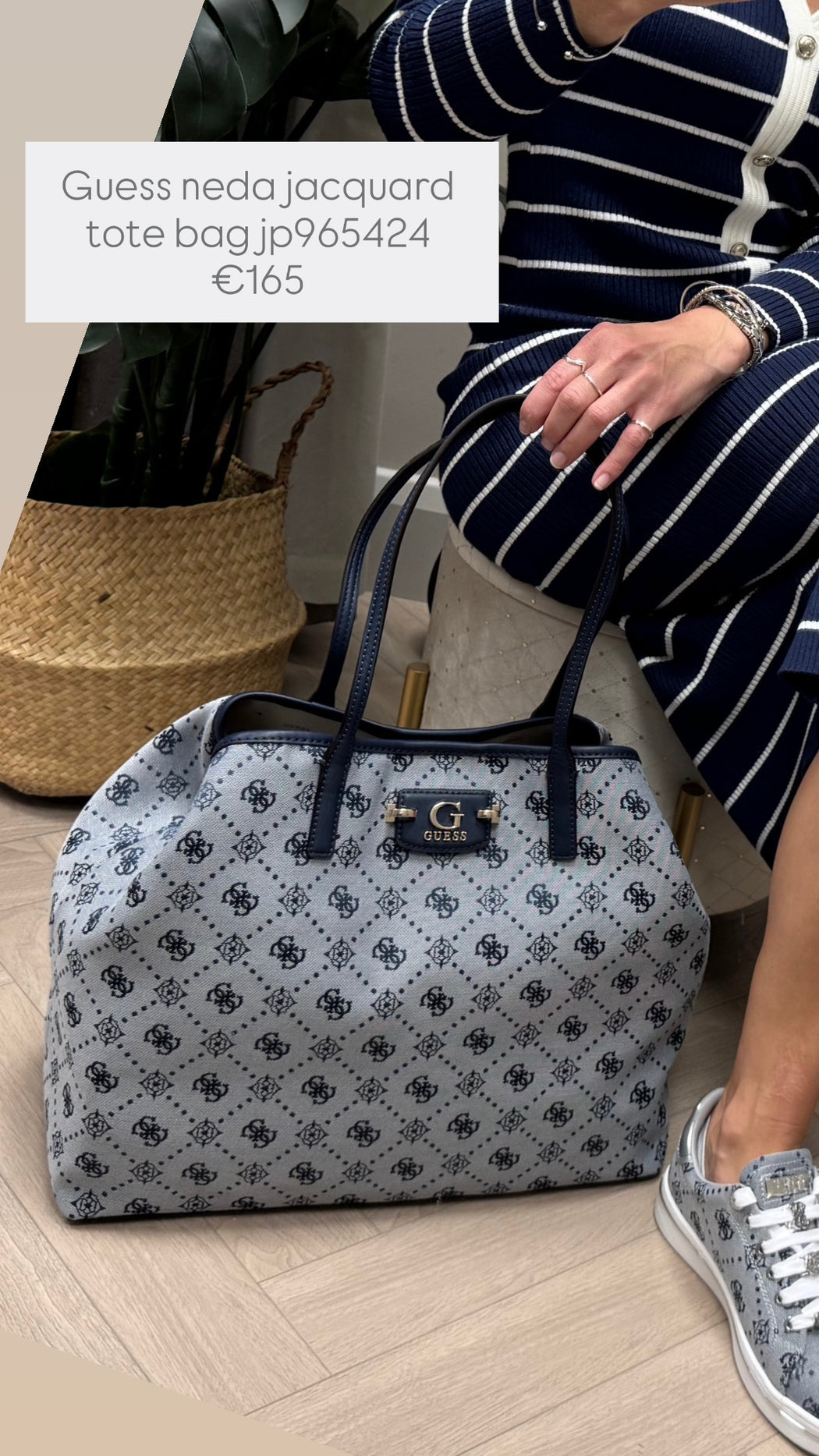 Guess neda jacquard tote bag jp965424