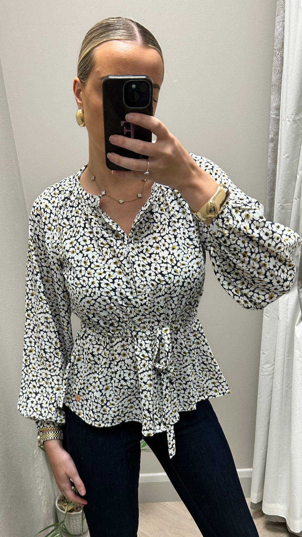 Lorelei black print top